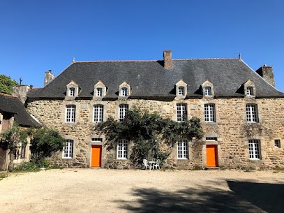 Manoir Le Cosquer, Location de Vacances à Pommerit-le-Vicomte
