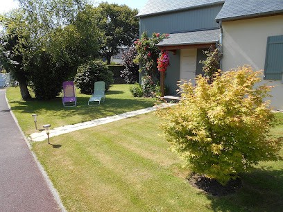 L' Abri Des Fées, Chambre d'Hôtes à Pleurtuit