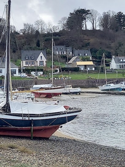 Domaine De Pen Ar Garen, Location de Vacances à Louannec