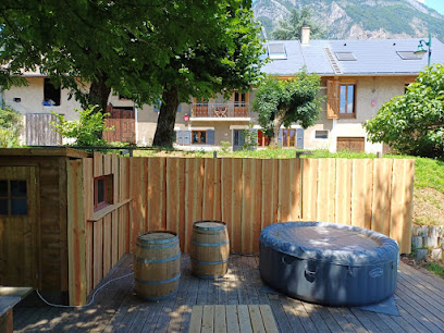 Les Demeures De Suzanne, Location De Vacances aux Porte-de-Savoie