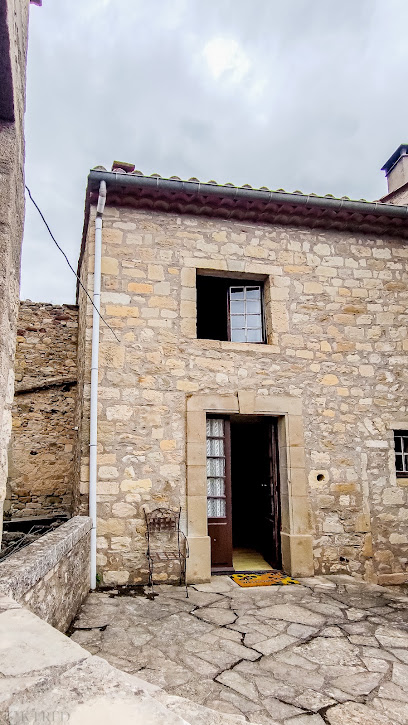 Maison, Gîte 110M² Boussagues, La Tour Sur Orb, Village Médiéval: Le Gîte De La Source Location De Vacances à la Tour-sur-Orb