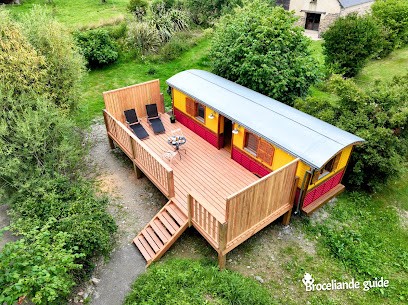 La Bourousais - Cabane Perchée - Hébergement insolite en Bretagne, Maison d'Hôtes à Val d'Anast