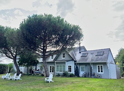 Vallombry, Chambre d'Hôtes à Ménil