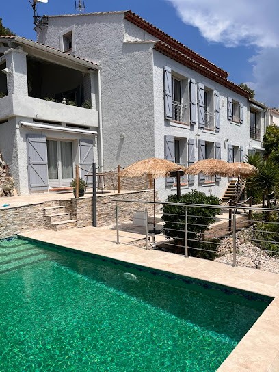 Chambre D'hôtes La Restanque Près Cassis, Chambre d'Hôtes à Carnoux-en-Provence