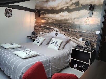 L annexe des motards, Chambre d'Hôtes à Bignan