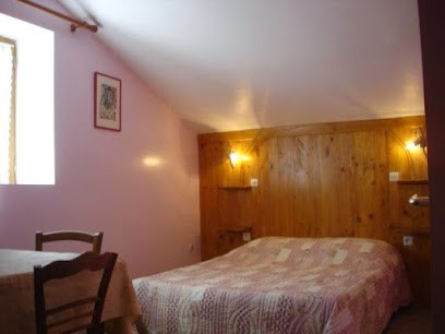 Chambres d'hôtes Ardéchoise Vacances, Chambre d'Hôtes à Villeneuve-de-Berg
