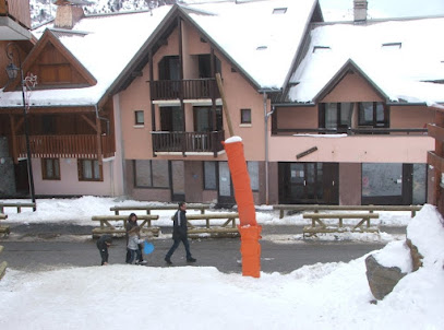 Appart Résidence Croix Du Sud : Appartement 4 Pers, Au Pied Des Pistes, Centre De La Station De Valmeinier, En Savoie, Location De Vacances à Valmeinier