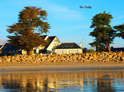 Maison de la Plage Atlantic Collection, Location de Vacances à Île-Tudy