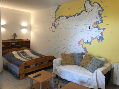Studio Villa CYRNOS, Chambre d'Hôtes à Bastelicaccia