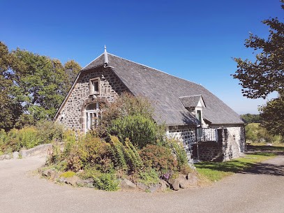Maison d'Hôtes La Grange, Chambre d'Hôtes à Salers