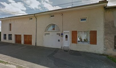 Au pied de la colline, Chambre d'Hôtes à Laloeuf