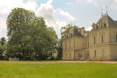 Château De Maisonneuve, Chambre D'hôtes à Leigné-les-Bois