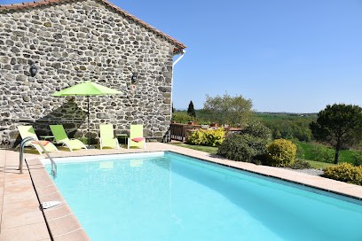 The Cottage at En Bretus, Location de Vacances à Veilhes