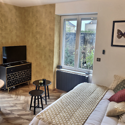 Le Mangin - Studio Avec Terrasse, Location De Vacances à Metz