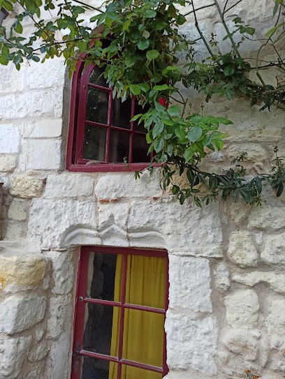 Chambres d'Hôtes [Troglo] du Rossignolet, Chambre d'Hôtes à Loches
