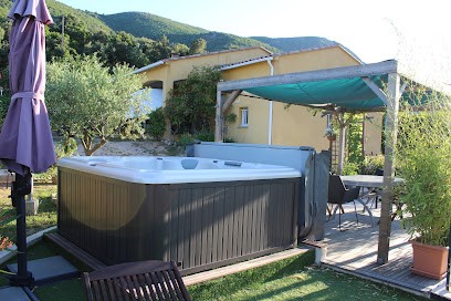 chez claude et marie france, Chambre d'Hôtes à Alata