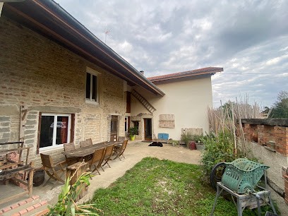 Le Moulin De Chamambard, Chambre d'Hôtes à Saint-Denis-lès-Bourg