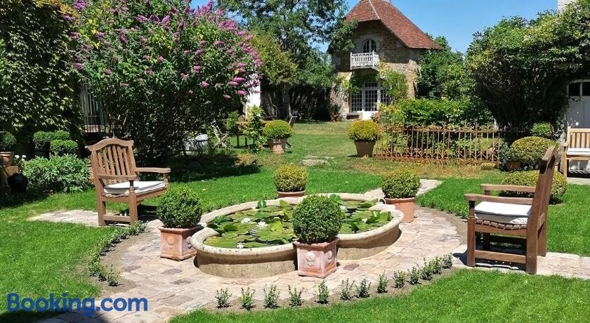 Maison Maleyrand, Chambre d'Hôtes à Mortagne-au-Perche