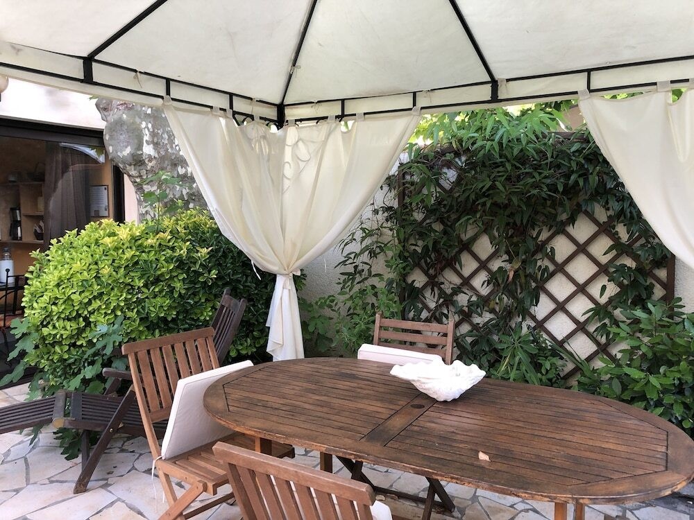 La Palmeraie, Chambre d'Hôtes à Marseille 08