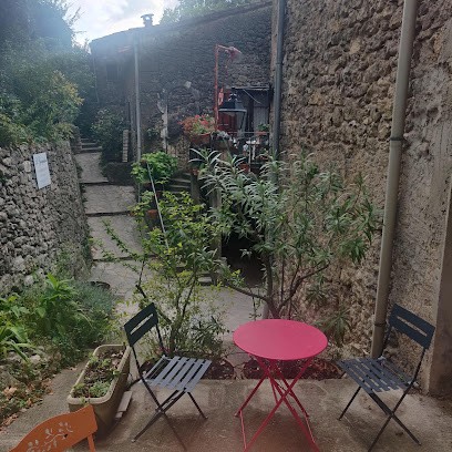 Le Grimpadou, Chambre d'Hôtes à Saint-Jean-de-Buèges