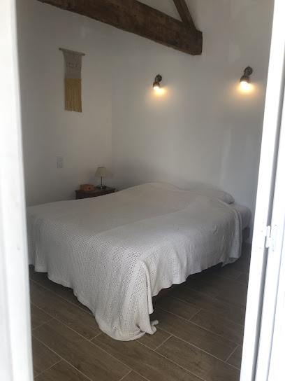 La Grange De La Brousse Chambre D'hôtes à la Brousse