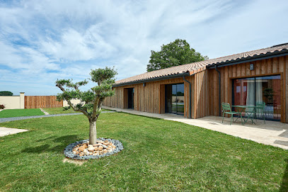 Le Repaire Lagardère, Chambre D'hôtes à Lussac