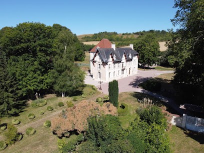 Chateau du Mesnil Soleil, Chambre d'Hôtes à Damblainville