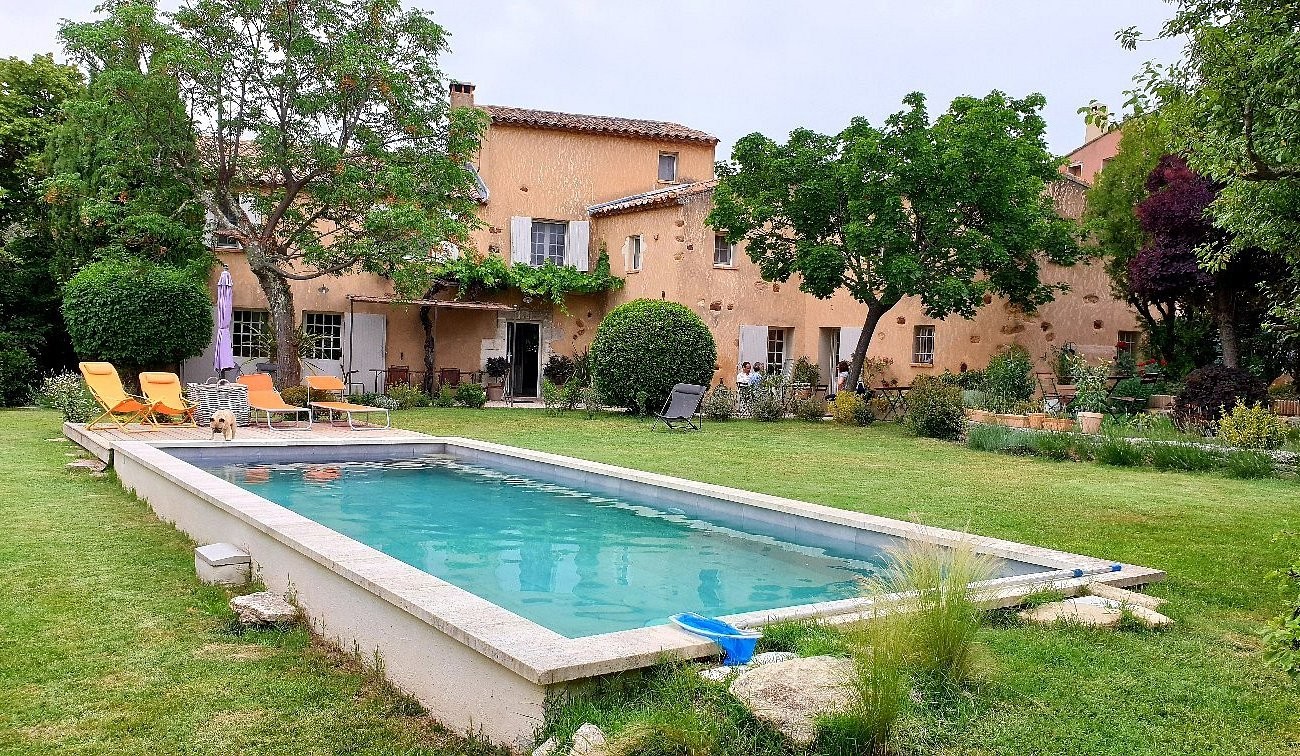 Le Mas De Roussillon, Chambre d'Hôtes à Roussillon