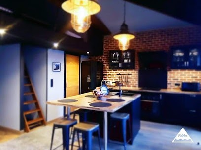 La P'tite Fabrik, Location de Vacances à Saint-Coulomb