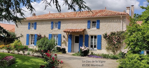 Gites Et Chambres D'hôtes Le Clos De La Vigne, Chambre d'Hôtes à Montreuil