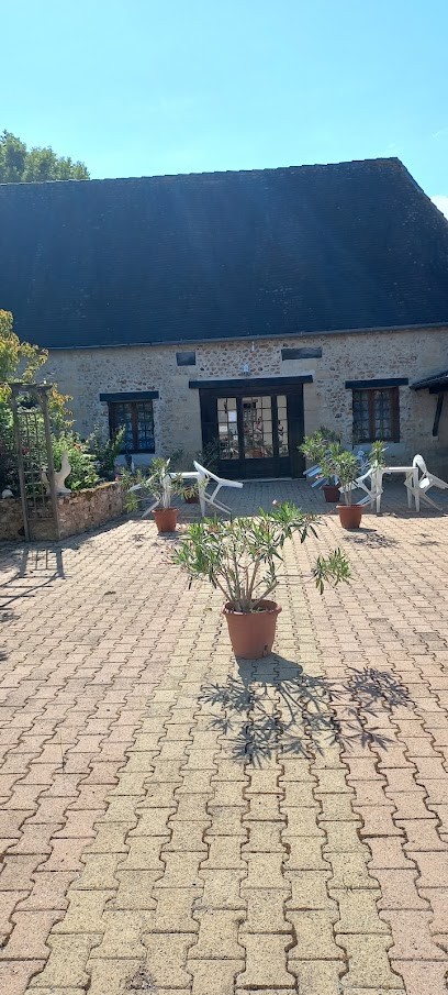 Chez Francoise et Jean-Louis, Chambre d'Hôtes à La Douze