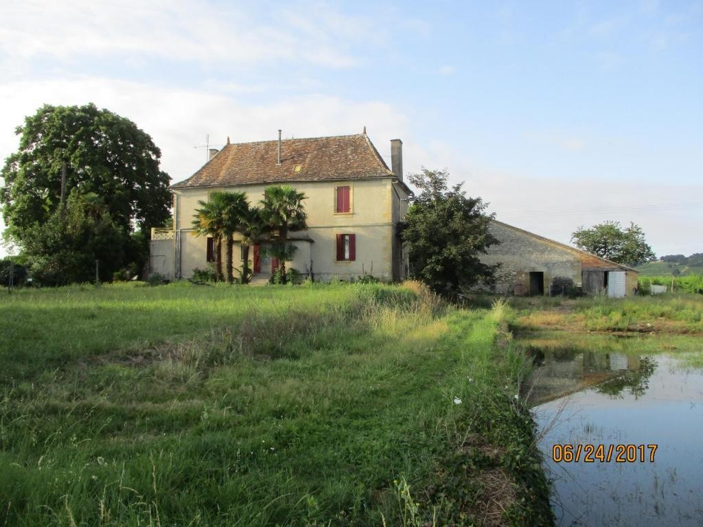 clos saint laurent, Chambre d'Hôtes à Saint-Laurent-des-Vignes