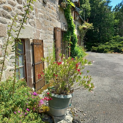 Gîte de la Longere du haut Courby, Chambre d'Hôtes à Eyrein