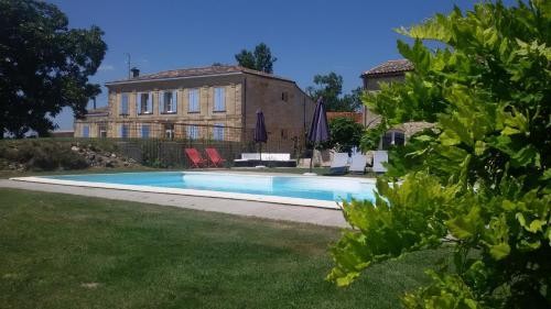 La Grange, Chambre d'Hôtes à Civrac-de-Blaye