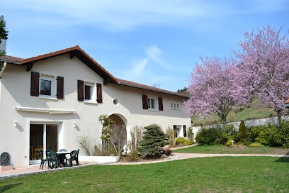 Gîte de la promenade des dames, location de vacances Hautes Vosges, Location de Vacances à Saint-Étienne-lès-Remiremont