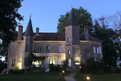 Château de Millery, Maison d'Hôtes à Saint Forgeot