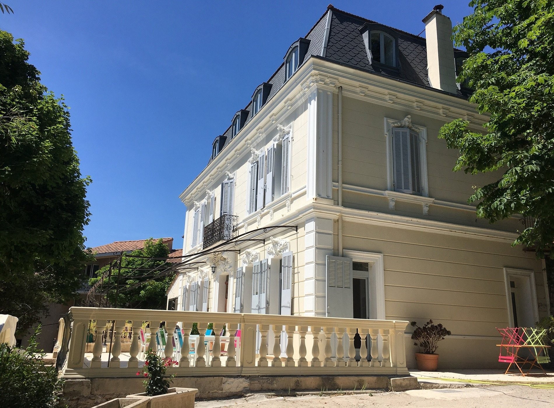 Manoir d'Amaury, Maison d'Hôtes à Gréoux-les-Bains