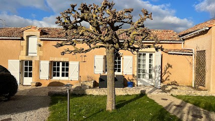 Les Hôtes de la Royauté, Chambre d'Hôtes à Saint-Georges-lès-Baillargeaux