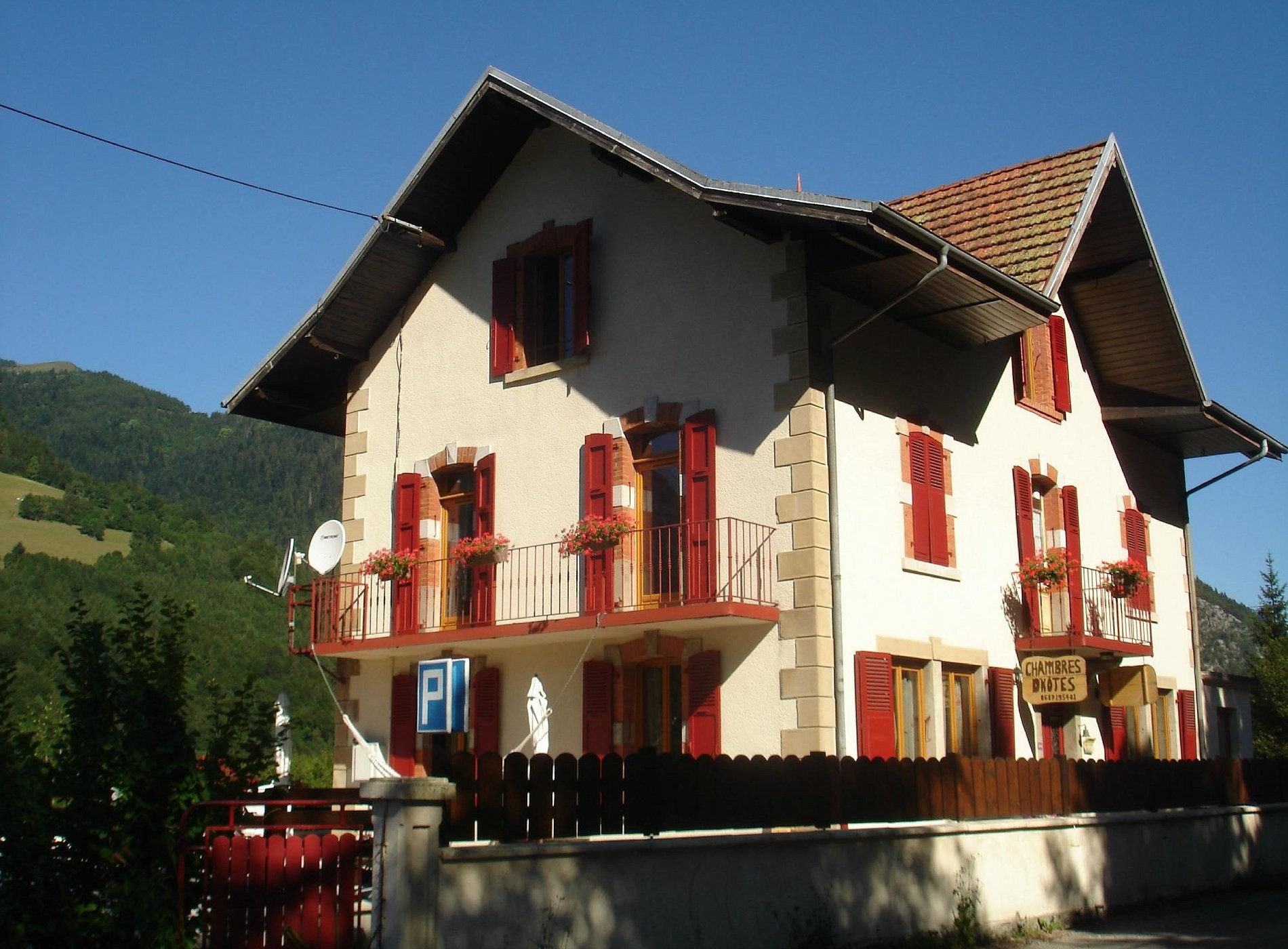 L'Horizon des Alpes, Chambre d'Hôtes à Ayse