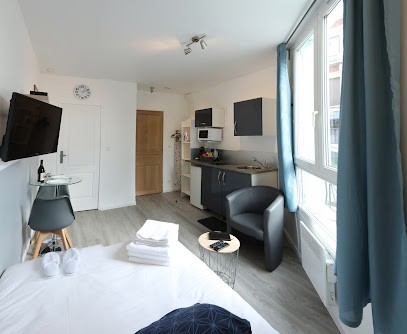 BtoBed - Paris Le Bourget, Location de Vacances au Bourget