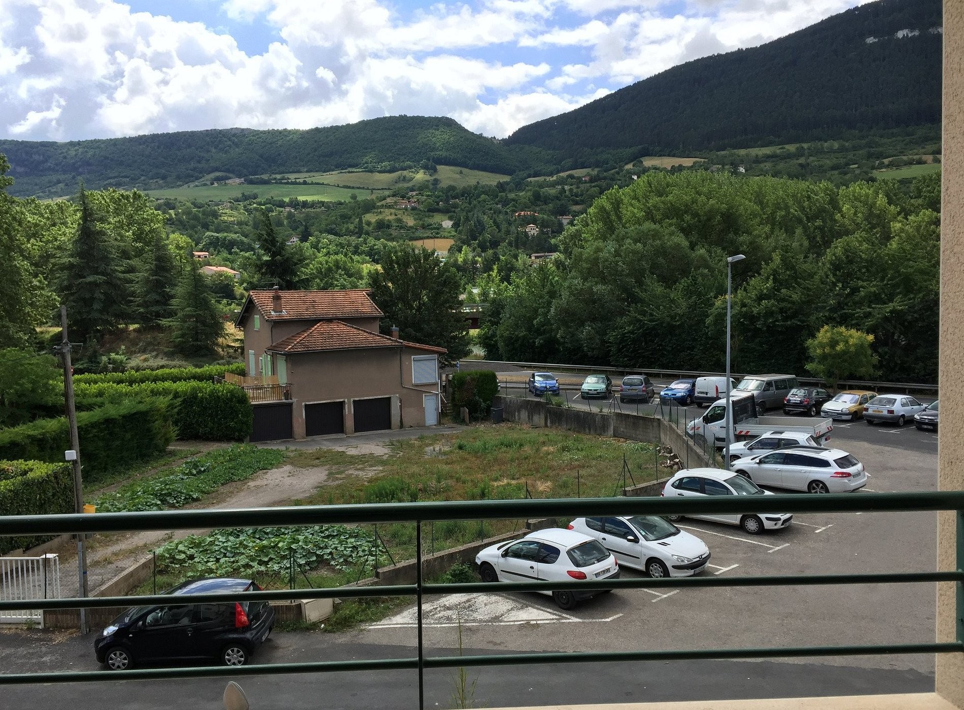 Les Berges Du Tarn, Chambre d'Hôtes à Millau