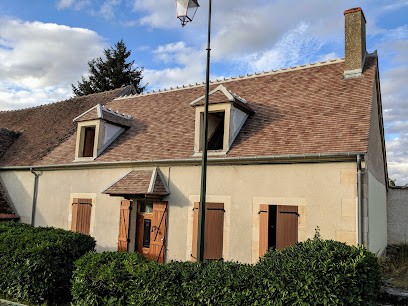 The Thatch of Buis, Chambre d'Hôtes à Drevant