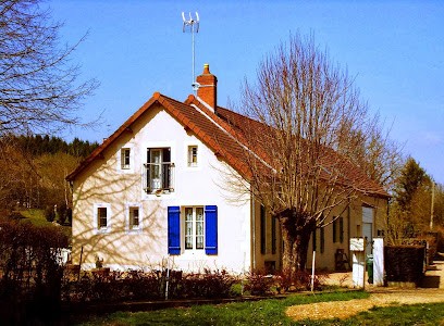 La Parisienne des Amognes, Chambre d'Hôtes à Montigny-aux-Amognes