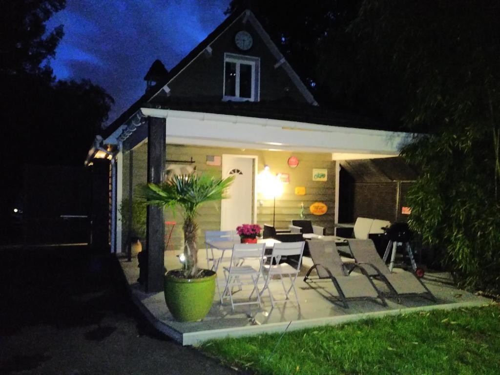 La Louisiana, Chambre d'Hôtes à Montivilliers