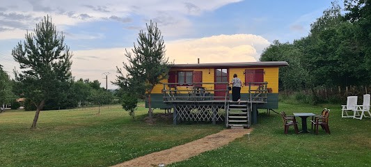 Le relais de flora, Chambre d'Hôtes à Saint-Germain-Lespinasse