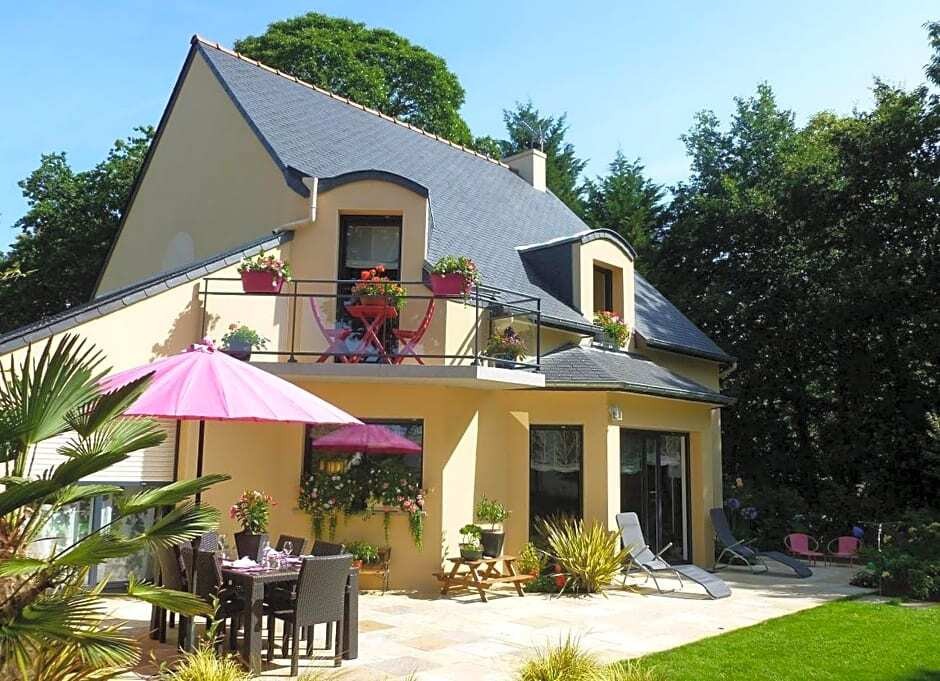 Jardin Du Levant, Chambre d'Hôtes à Combourg