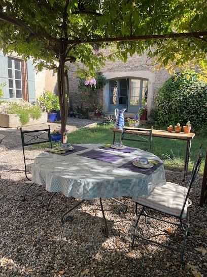 Le Chai De Marguerite Chambres D'hôtes, Chambre d'Hôtes à Peyriac-Minervois