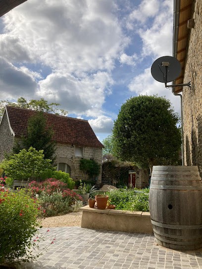 La Pi'ternelle, Mas De Palaille - B&B, Chambre d'Hôtes à Salvagnac-Cajarc