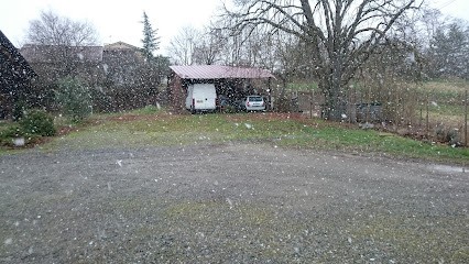 DOMAINE DE FONCIN, Chambre d'Hôtes à Saint-Germain-Nuelles