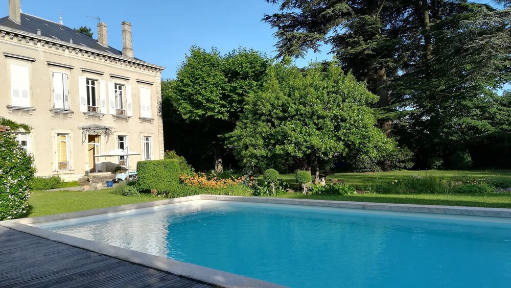 Les palmiers de mauves, Chambre d'Hôtes à Mauves